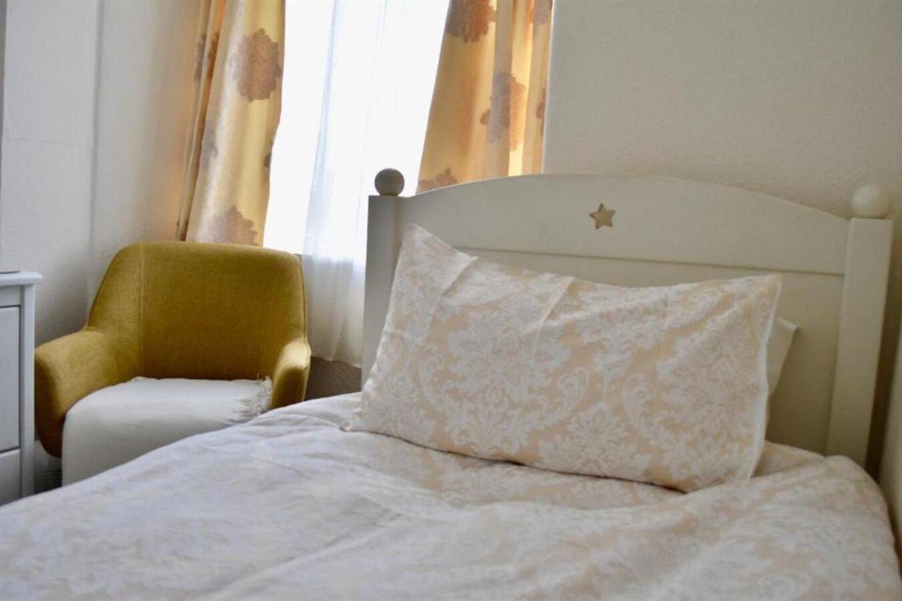 Witchingham B&B 홀리헤드 외부 사진